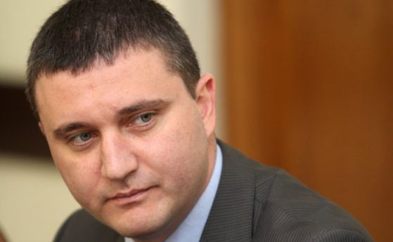 Горанов отряза магистратите за увеличение на заплатите
