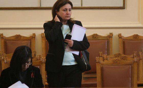 Румяна Бъчварова няма да сменя зам.-министри в МВР