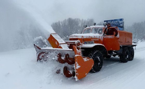 Снегът в Кърджалийско взе жертва