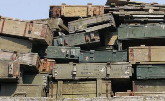 Армията няма пари за унищожаване на стари боеприпаси