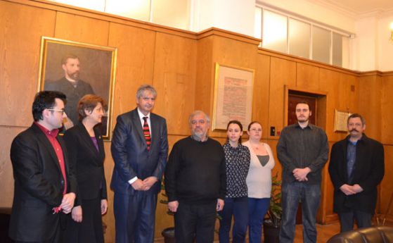 Лъчо Мозъка стана преподавател в СУ