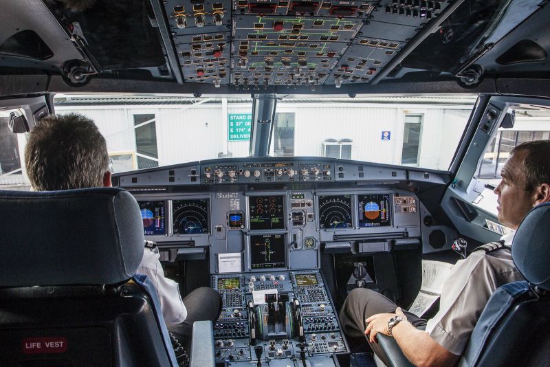 Авиокомпании променят правилата за пилотите