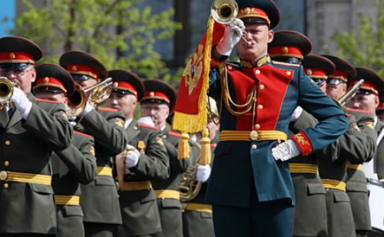 Сръбската армия ще участва в парада на Червения площад в Москва