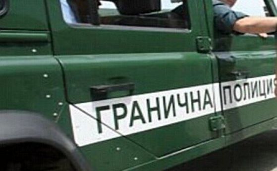 Гранични полицаи излизат на протест