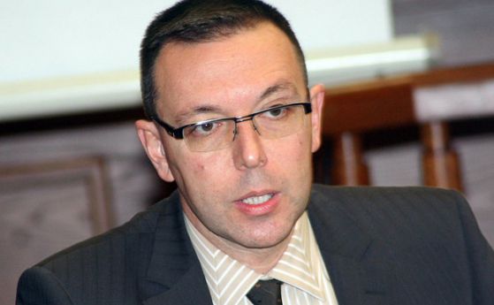 Костов се самоназначи за прокурор на "Октопод"