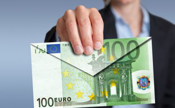 Aташето на НС в Брюксел с 99 евро на ден командировъчни 