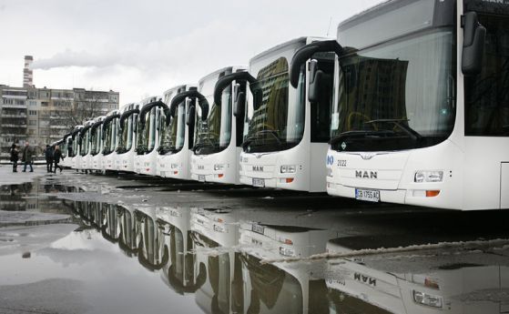 Новите автобуси MAN, които обслужват линията на 76 в София.
