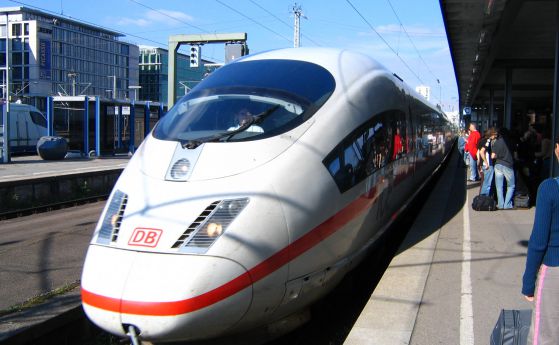 Стачка на машинисти блокира германските железници за седмица