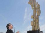 Президентът откри паметник на кирилицата в Монголия