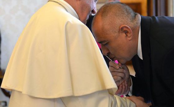 Борисов се среща с папа Франциск във Ватикана
