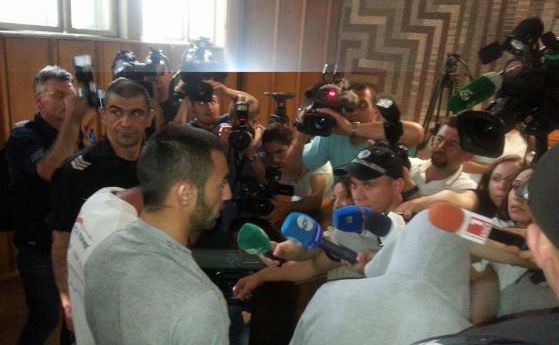 СГС решава дали задържаните за боя в "Орландовци"  да останат в ареста