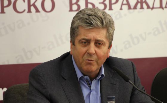 Първанов поиска Плевнелиев да свика КСНС заради "Орландовци"
