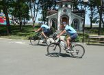 Шестима велополицаи патрулират в бургаската Морска градина (снимки)