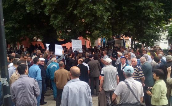Съдът разреши мюсюлманския митинг в Карлово, ВМРО: Клатят мира!