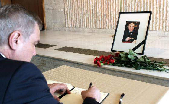 Първанов със съболезнователно писмо до Путин заради кончината на Примаков