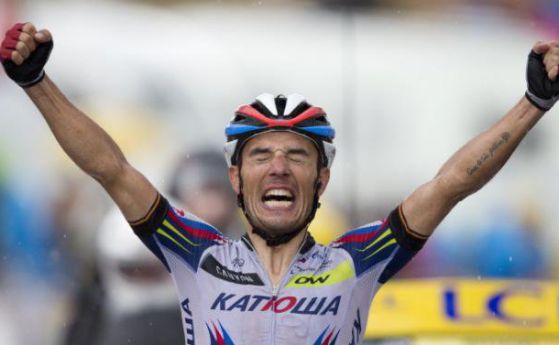 Хоаким Родригес спечели 12-ия етап на Тур дьо Франс в силна буря