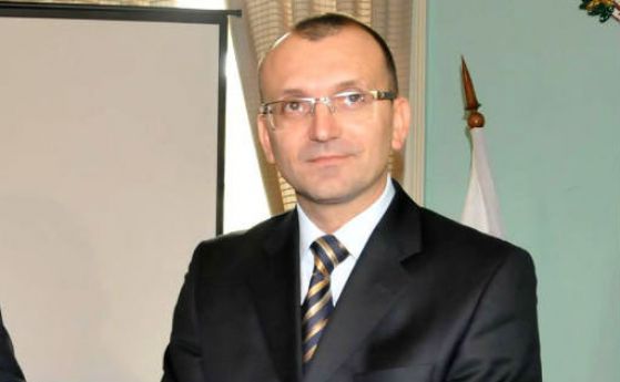 Бургаският губернатор: Несериозни бяха мотивите за затваряне на пътя до Алепу