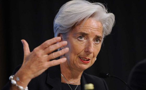 МВФ: Европейците да опростят част от дълга на Гърция