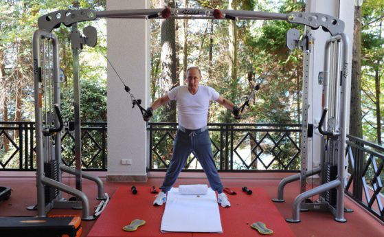 Путин помпа рейтинг с фитнес (видео)