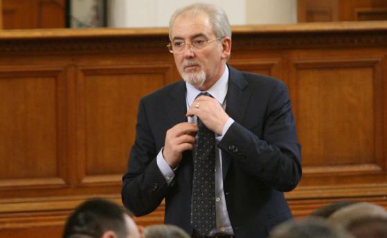 Местан поиска нова формула на властта
