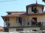 Ромите от Гърмен на протест за събарянето на къщите им