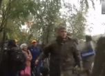 Хаос, бой и безредици в бежанските лагери в Македония (видео)