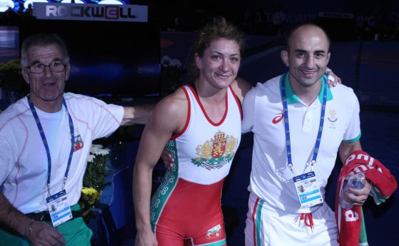 Два медала за България на Световното по борба