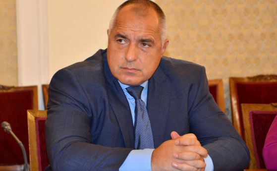 Борисов в парламента: Дойдох да моля за подкрепа за Конституцията