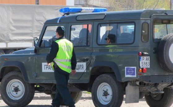 МВР върна афганистанци, искали да избягат от България