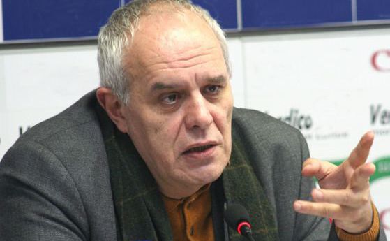 Андрей Райчев: Няма конспирация с бежанците, хаос е