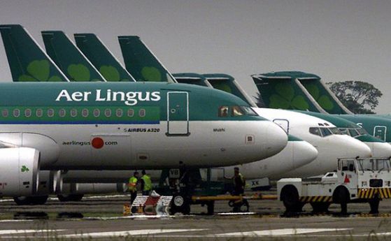 Мъж почина в самолет, след като започнал да "хапе" друг пътник