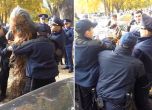 Чубака арестуван в Одеса, Император Палпатин с място в общинския съвет