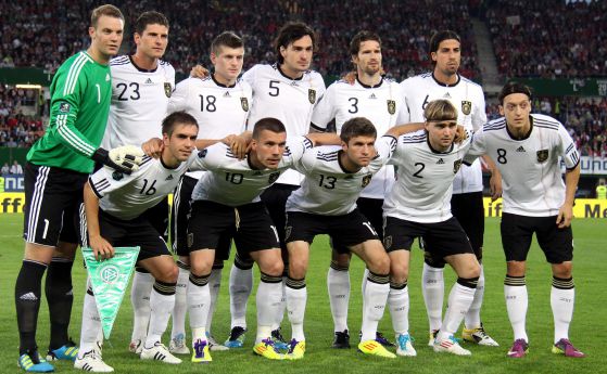 Бомбена заплаха евакуира германските национали по футбол