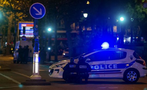 Идентифицираха още двама от атентаторите в Париж (обновена)