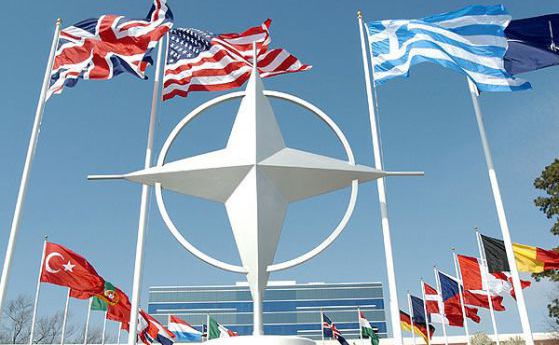 НАТО свиква извънредна среща заради сваления руски самолет в Турция