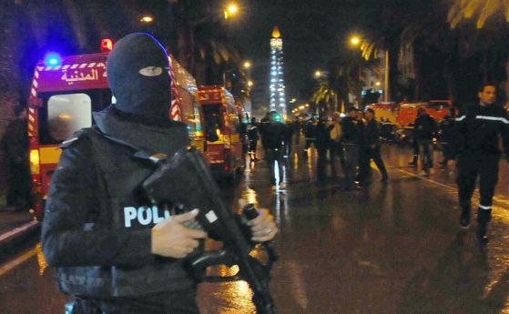 След атентата в Тунис е обявено извънредно положение