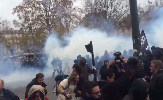 Сблъсъци между полиция и протестиращи в Париж преди срещата за климата