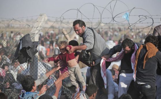 Турция строи 80 км. ограда по границата със Сирия