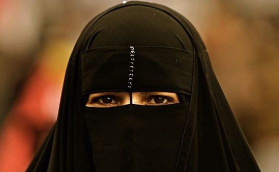 Жена спечели място в общинския съвет в Мека