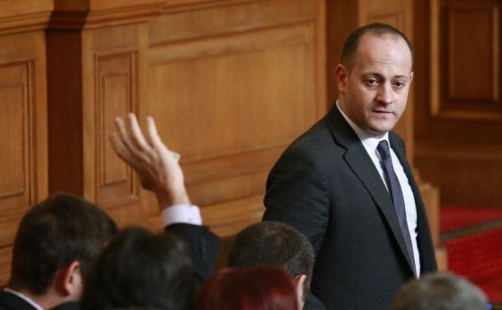 Без истински реформи кабинетът няма да изкара мандат, смята Радан Кънев