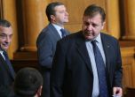 ПФ разделени за Захариева - ВМРО ще я подкрепят, НФСБ - не