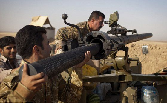 Кюрдите в Ирак отбиха мощна офанзива на „Ислямска държава”