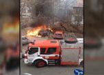 Два автомобила изгоряха в София (видео)