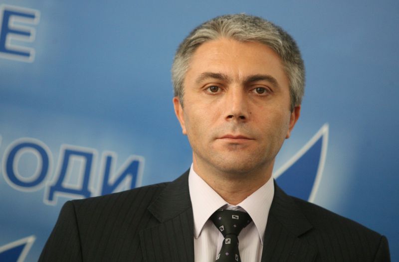 Карадайъ: Отцепниците от ДПС да напуснат парламента