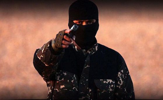 ИДИЛ екзекутира петима в ново видео, терористите заплашиха Дейвид Камерън
