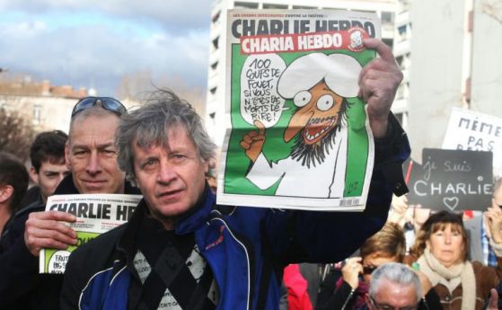 „Шарли Ебдо” година по-късно: верен на себе си и твърде самотен