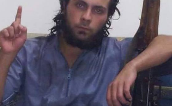 Екстремист от Ислямска държава екзекутира майка си публично