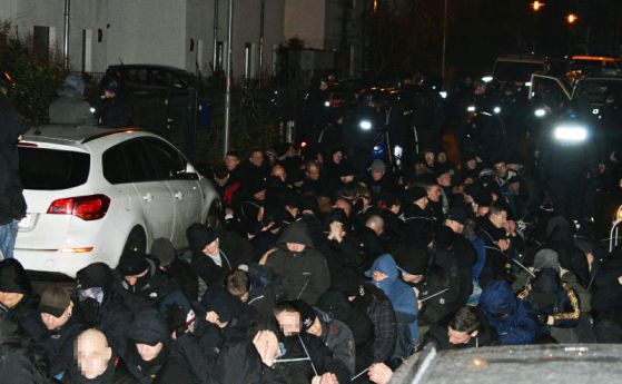 Нощ на насилие в Лайпциг: над 200 арестувани след протест срещу бежанците (снимки и видео)