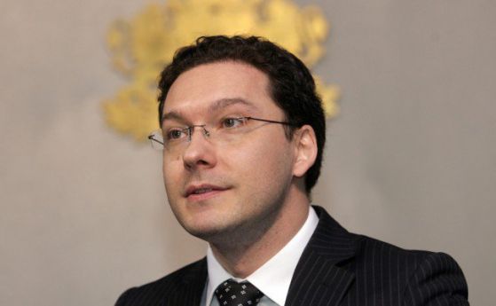 Даниел Митов поиска докладите за България да отпаднат