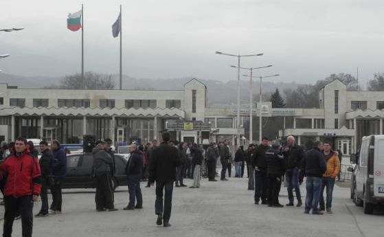 Пощата с Гърция спря заради блокадата на границата